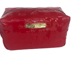 NWT Betsey Johnson Embossed Patent Cosmetic bag